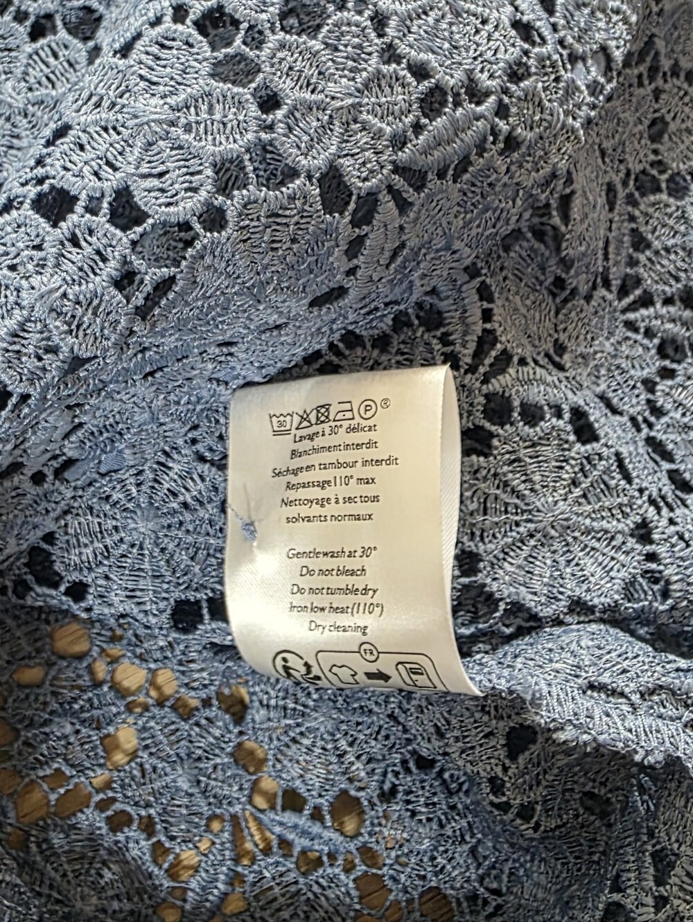 PRISTINE Sezane Jordyna Azul Blue Lace Blouse Size 42 US 10  Large to XL - Picture 12 of 13